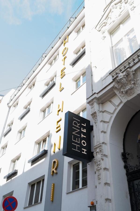 Henri Hotel Wien Siebterbezirk Exteriör bild